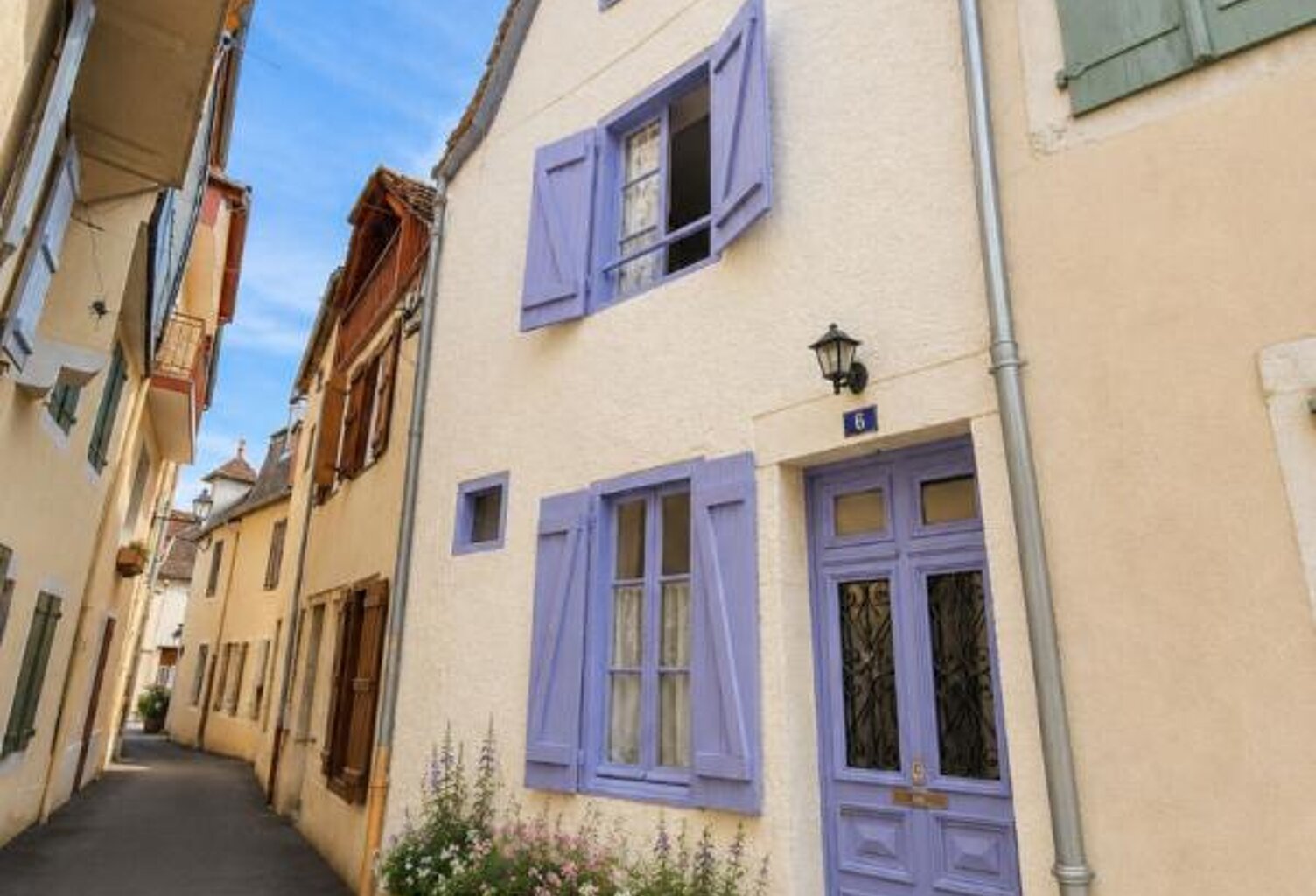 Maison de 3 pièces, dont 2 chambres, centre de Salies de Béarn — photo 1