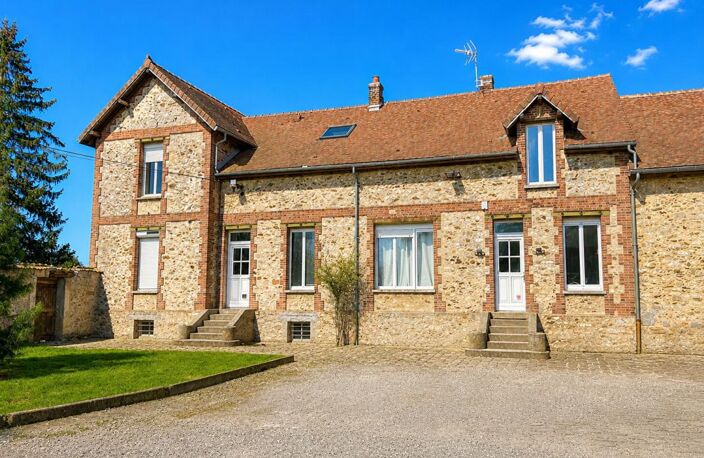 Corps de ferme Clos Fontaine 10 pièce(s) 200 m2 et 50000m2 — photo 5
