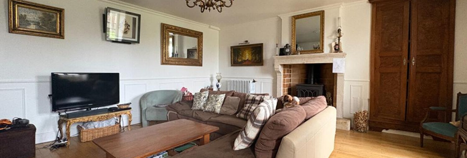 Maison 8 Pièces 219 m² à vendre à Celles-sur-Belle (79370)