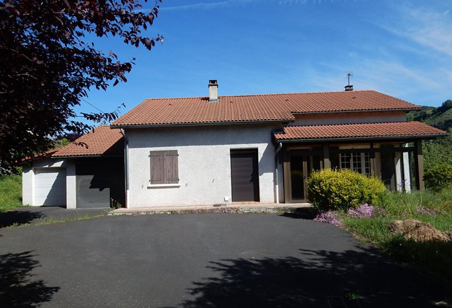 Espaly-Saint-Marcel 43000 maison individuelle sur 2 niveaux 158 m² 5 chambres double garage cave sur 995 m² de terrain — photo 1