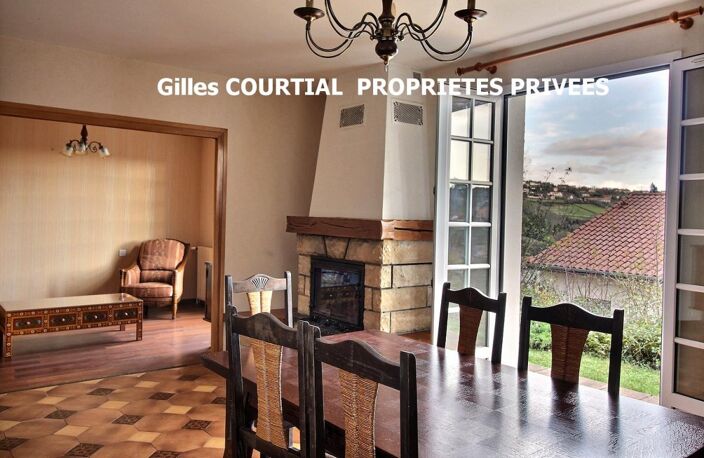 Espaly-Saint-Marcel 43000 maison individuelle sur 2 niveaux 158 m² 5 chambres double garage cave sur 995 m² de terrain — photo 2