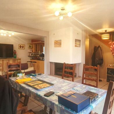 Maison 6 pièces 243000 €