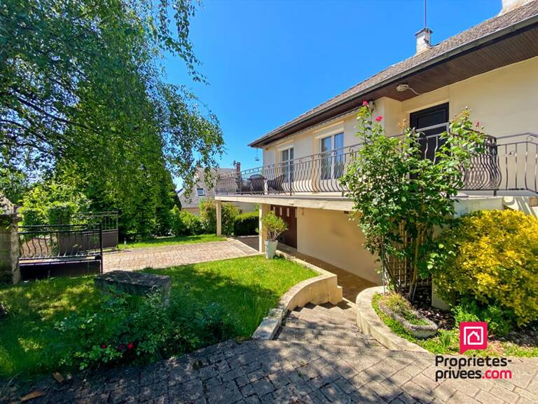 Proche Avallon Maison avec jardin rénovée — photo 1