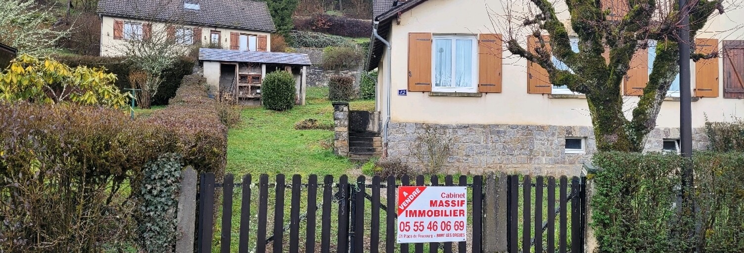 Maison 4 Pièces 90 m² à vendre à Champs-sur-Tarentaine-Marchal (15270)