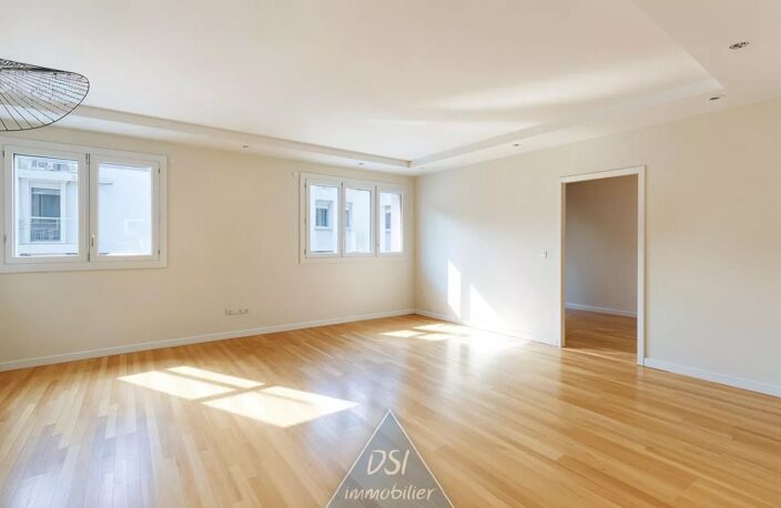 ✨ Superbe T4 entièrement rénové – Quartier Charpennes / Limite 6eme ✨ — photo 2