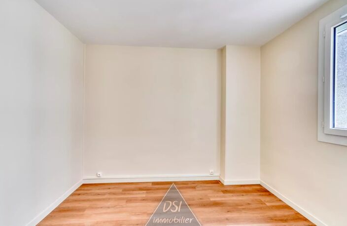 ✨ Superbe T4 entièrement rénové – Quartier Charpennes / Limite 6eme ✨ — photo 5