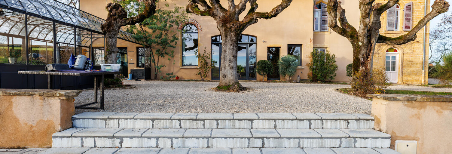 Maison 10 Pièces 363 m² à vendre à Charlieu (42190)