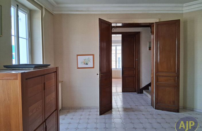 Un immeuble de rapport à Pauillac — photo 5