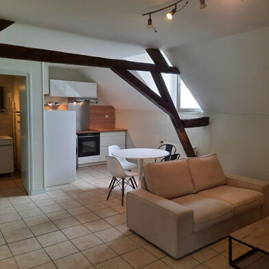 Appartement 3 pièces 650 €