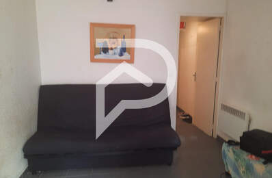 Marseille-13006- Studio 20 m² — photo du bien