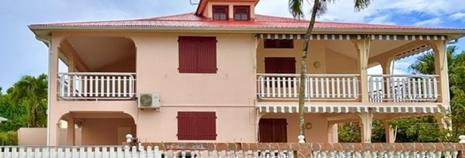 Maison 7 Pièces 135 m² à louer à Le Lamentin (97232)