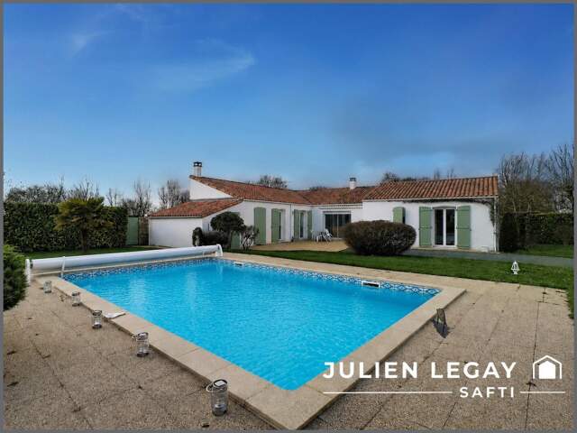 Plain-pied avec piscine aux portes du Marais rare! — photo du bien