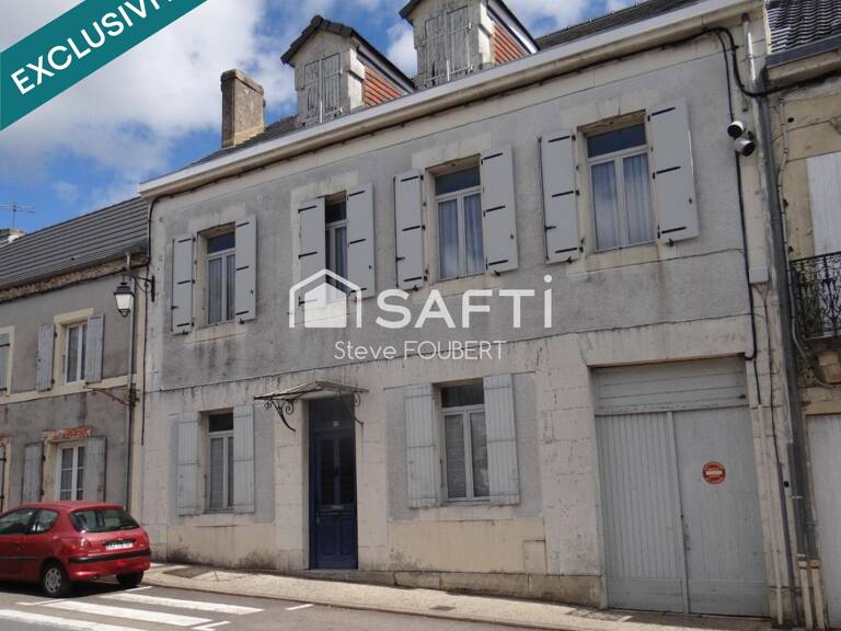 Maison en pierres de 148m2 plus dépendance de 55m2 — photo 1