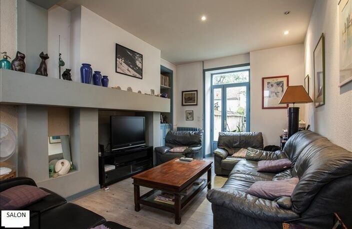 Maison en pierres de 148m2 plus dépendance de 55m2 — photo 2