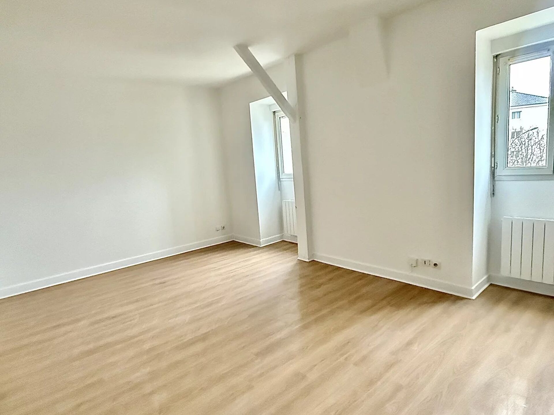 Appartement 1 pièce 32 m² · à Appartement Lamorlaye · 32 m² · 690 €/mois