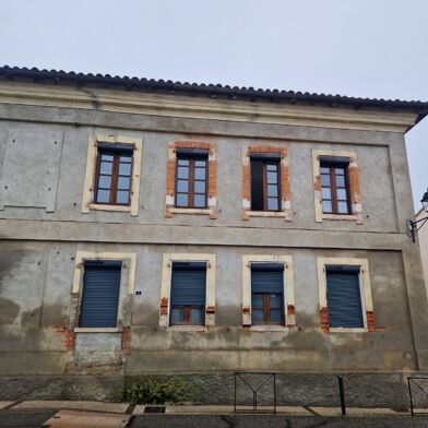 Immeuble  261000 €