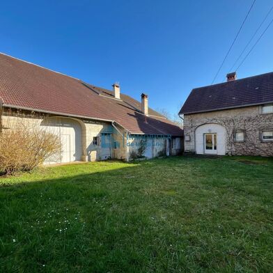 Maison 8 pièces 240000 €