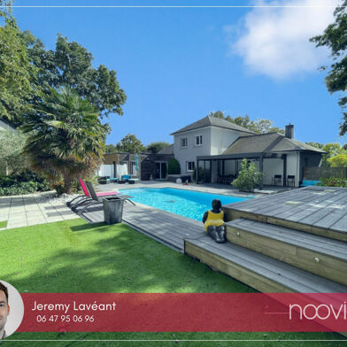 Maison 10 pièces 521000 €