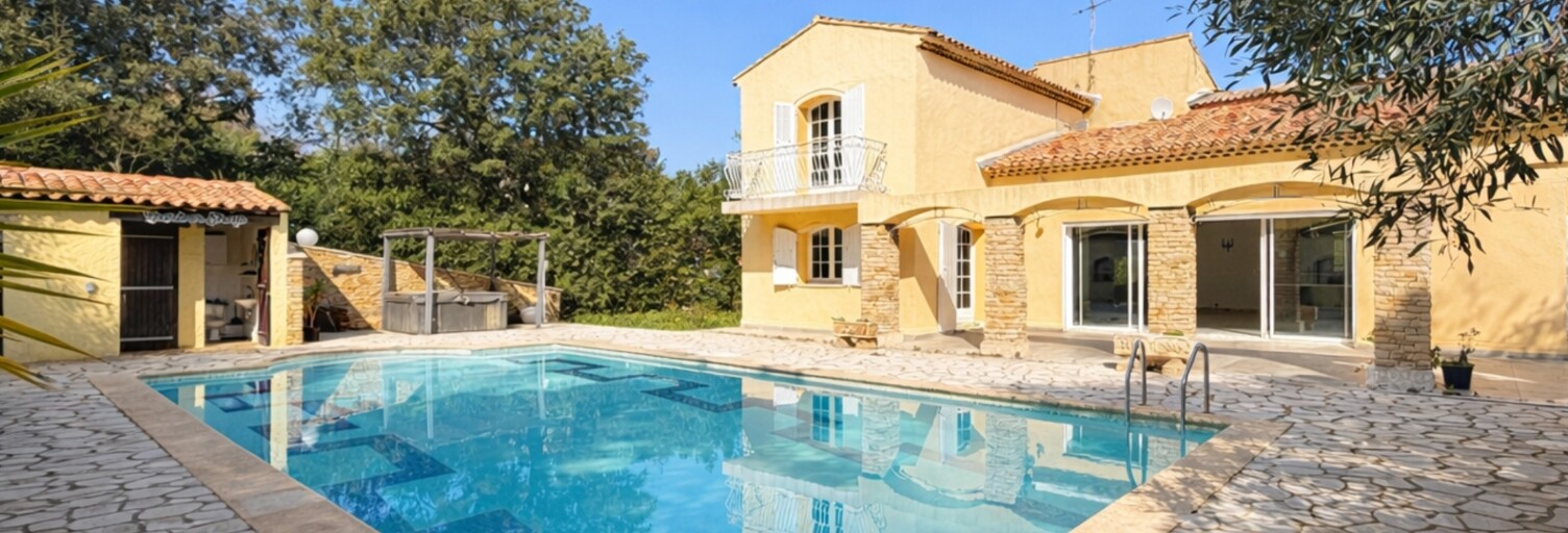 Maison 6 Pièces 222 m² à vendre à Six-Fours-les-Plages (83140)