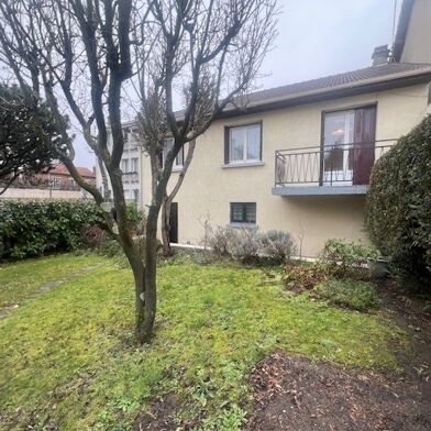 Maison 5 pièces 349000 €