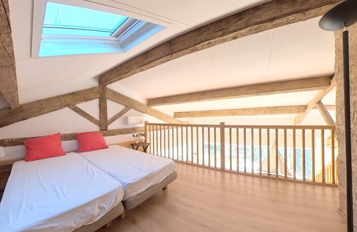 Charmant appartement au rez-de-chaussée avec terrasse privée et jardin près de Pezneas. — photo 5