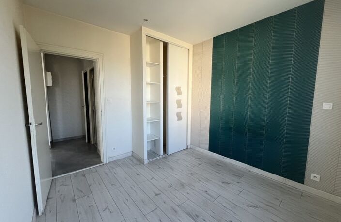 Vente maison 4 pièces 90 m² Montluçon (03100) — photo 4