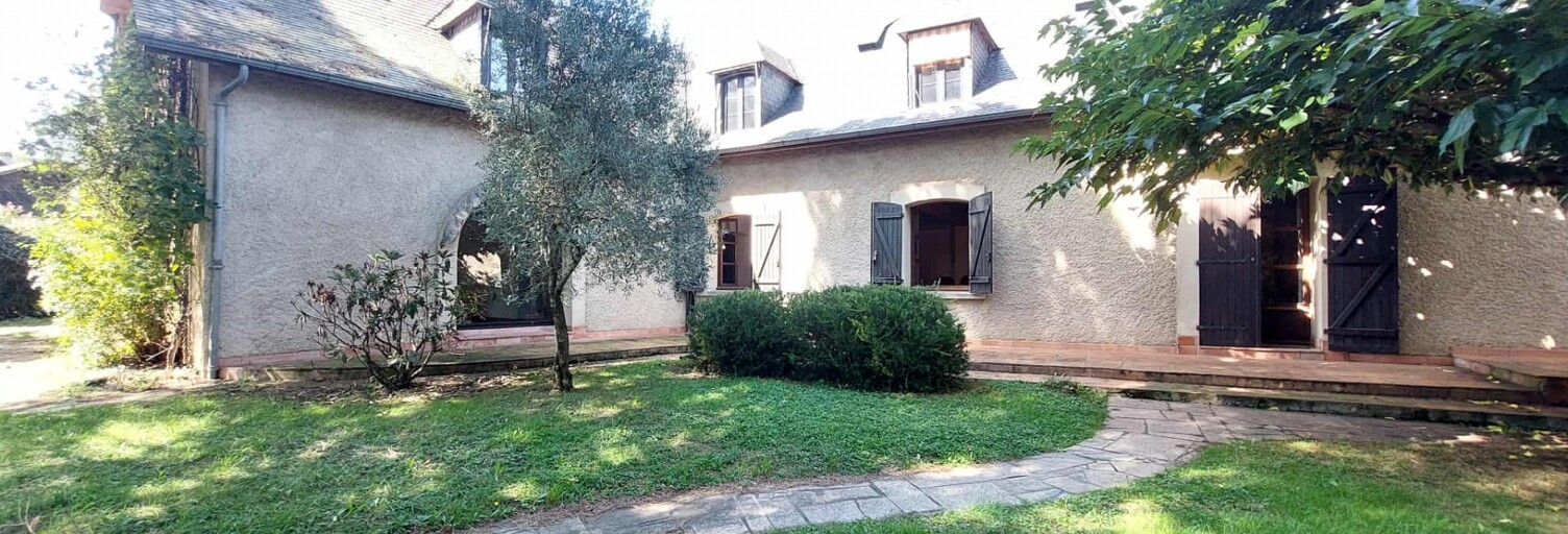 Maison 10 Pièces 389 m² à vendre à Barbazan-Debat (65690)