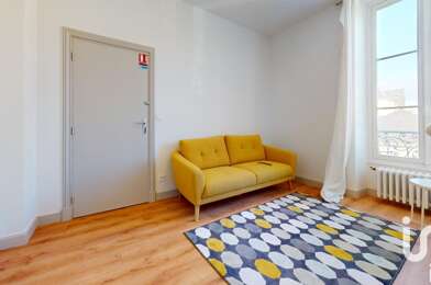 Maison 15 pièces 632000 €