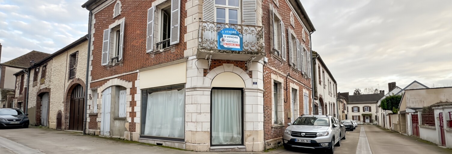 Immeuble  158 m² à vendre à Valravillon (89110)