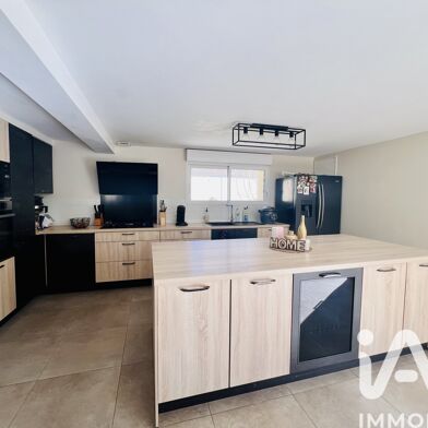 Maison 5 pièces 364000 €