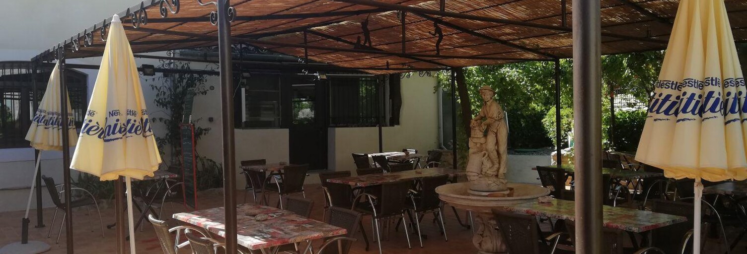 Commerce  242 m² à vendre à Saint-Remèze (07700)