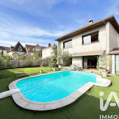 Maison 6 pièces 270000 €