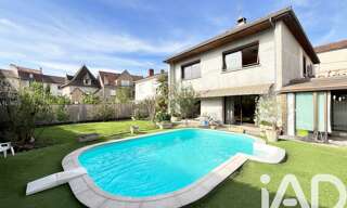 Maison 6 Pièces 148 m² à vendre à Saint-Céré (46400)