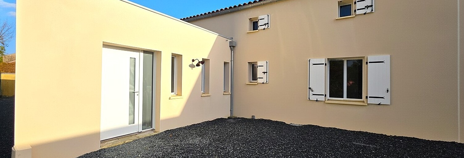 Maison 5 Pièces 116 m² à vendre à Lussant (17430)