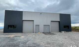 Commerce  180 m² à louer à Grammond (42140)