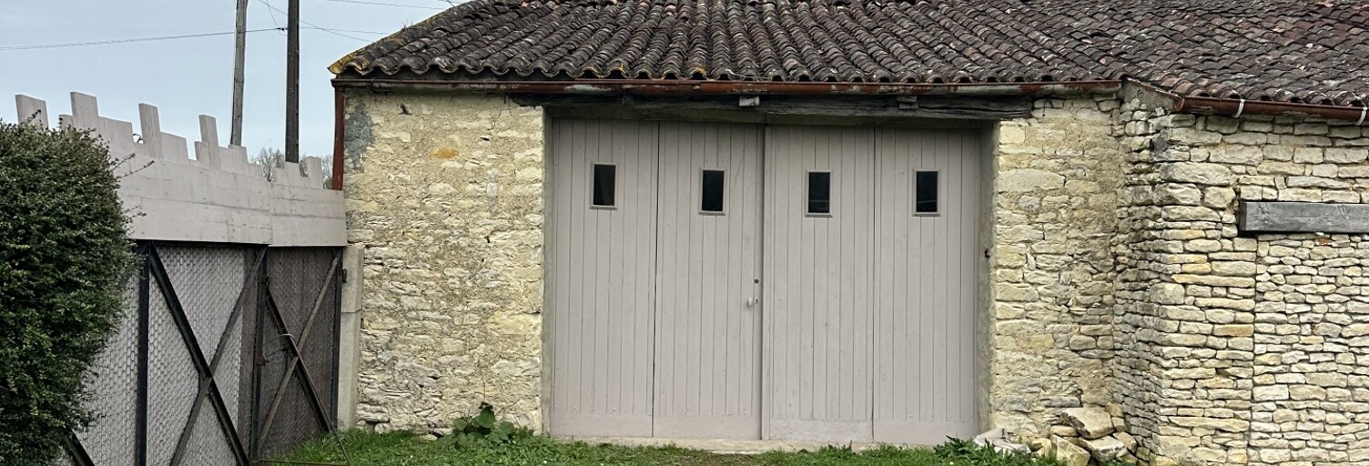 Maison 3 Pièces 150 m² à vendre à Saint-Jean-de-Liversay (17170)