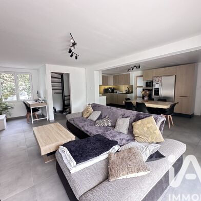 Maison 6 pièces 349000 €