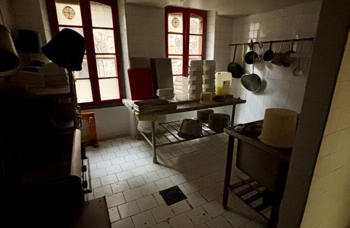 Vente Maison de ville 8 pièces — photo 4