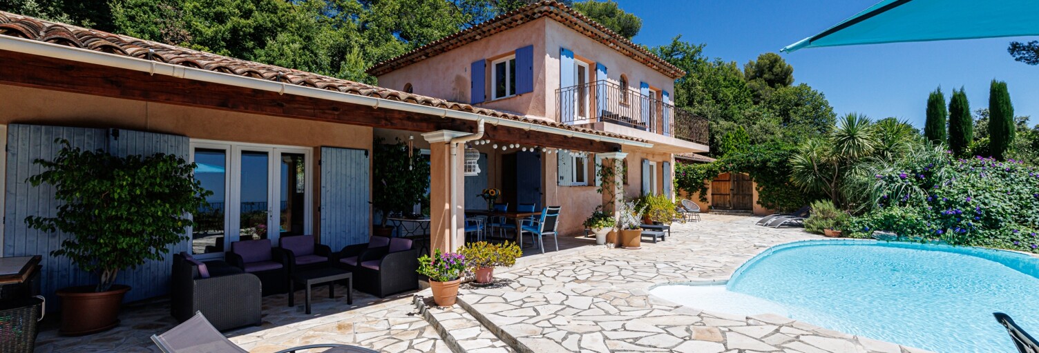 Maison 5 Pièces 190 m² à vendre à Tourrettes-sur-Loup (06140)