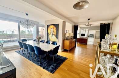 Appartement 6 pièces 249100 €