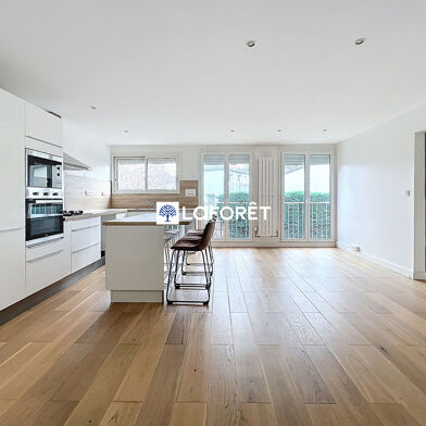 Appartement 3 pièces 807 €