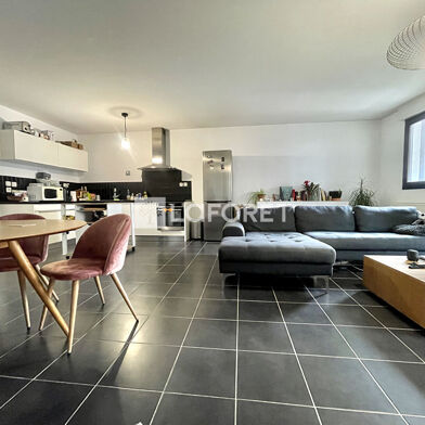 Appartement 3 pièces 230000 €