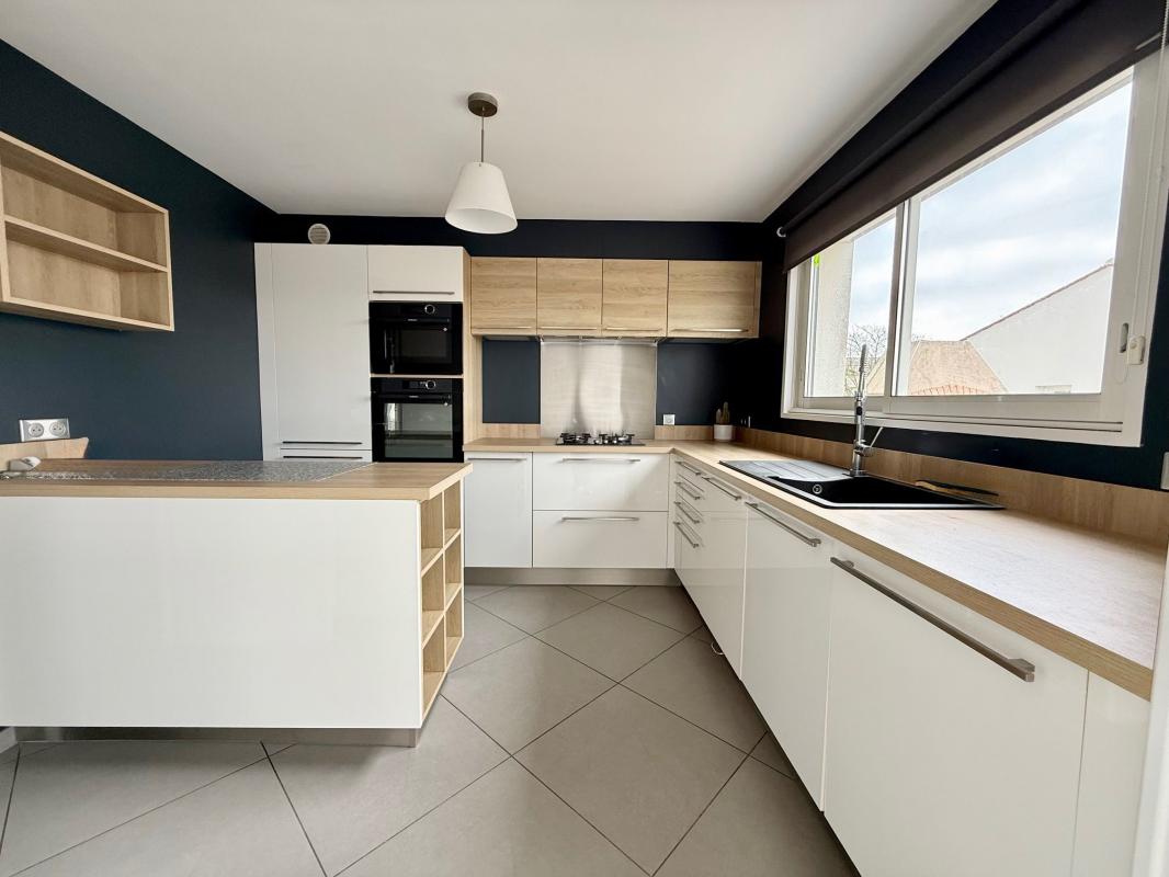 Villa / Maison  T6 à vendre Puilboreau 17138