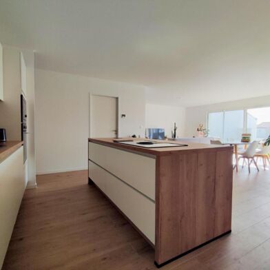 Maison 5 pièces 323950 €