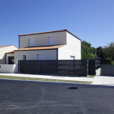 Maison 5 pièces 425990 €