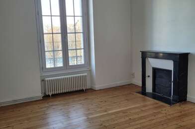 Appartement 4 pièces 221550 €
