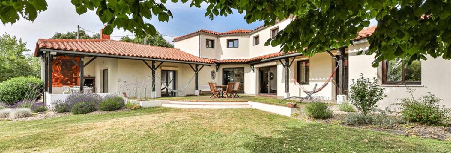 Maison 8 Pièces 218 m² à vendre à Les Sables-d'Olonne (85180)