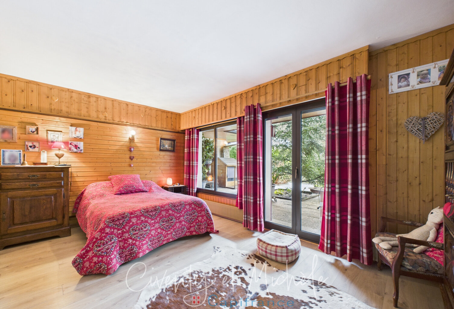 Grande propriété familiale sur 7 533 m² de terrain plat — photo 1