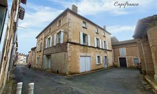 Maison 6 Pièces 136 m² à vendre à Lusignan (86600)