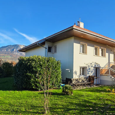 Maison 10 pièces 937000 €